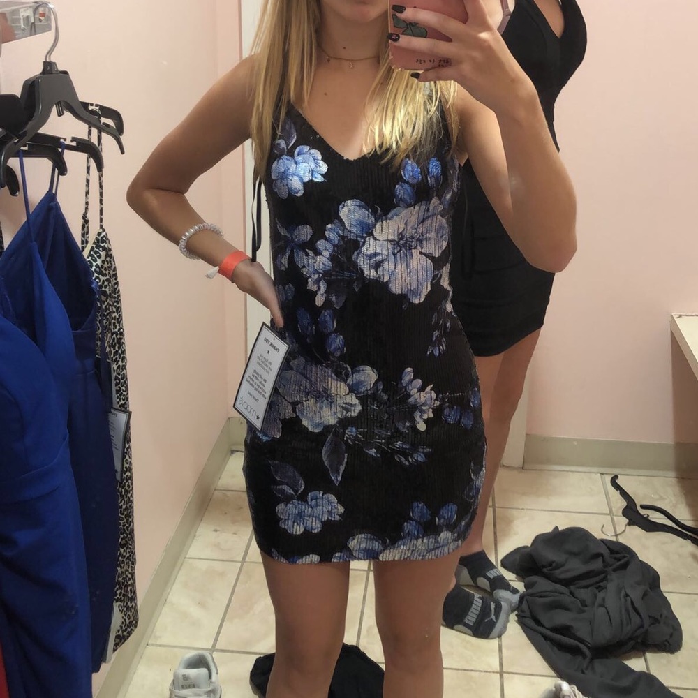 MACYS FORMAL FLORAL DRESS